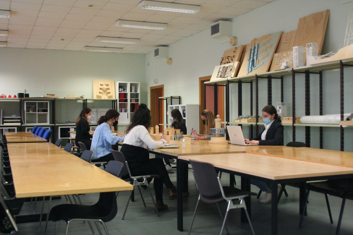 Copertina per Nuovi spazi in università, aperte le aule studio nel polo di Gorizia